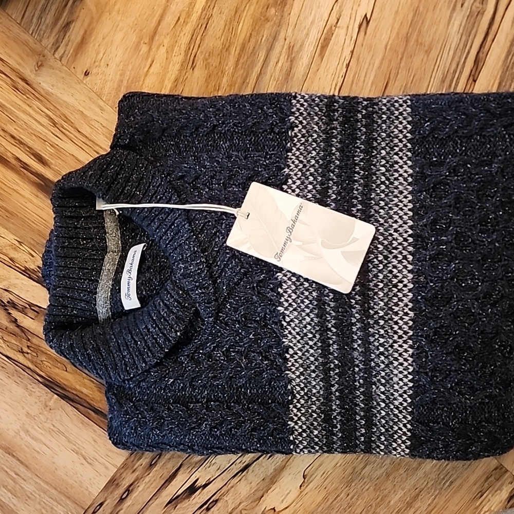 Tommy Bahama Men's shawl collar sweater, L